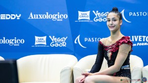 raffaeli sofia sfe01707 copia simone ferraro ph